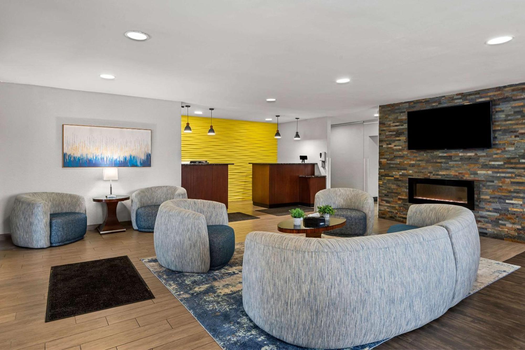 Hotel Concord Syracuse, Ascend Hotel Collection East Syracuse Exteriér fotografie