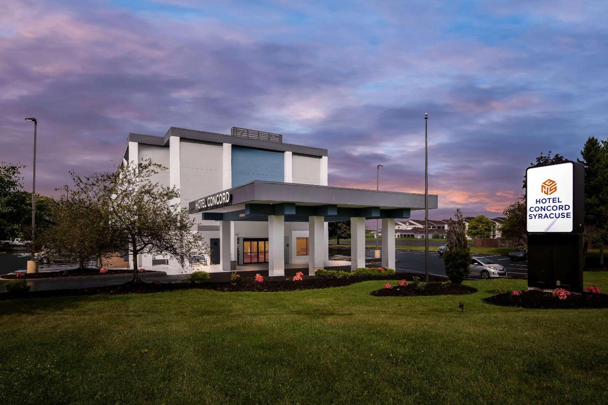 Hotel Concord Syracuse, Ascend Hotel Collection East Syracuse Exteriér fotografie
